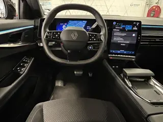Foto 20 van Renault Espace E-Tech full hybrid 200 esprit Alpine 5p. | Panoramadak | 360° Camera | Harman Kardon