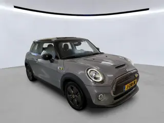 Foto 18 van MINI Electric Basic 33 kWh NL AUTO | NAVI | LED SPORT STOELEN