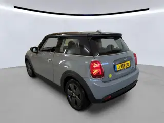 Foto 19 van MINI Electric Basic 33 kWh NL AUTO | NAVI | LED SPORT STOELEN