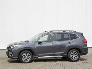 Foto 14 van Subaru Forester 2.0i e-BOXER Luxury | Navi | Adap. Cruise | Clima | Camera | Trekhaak