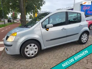 Renault Modus 1.6-16V Expression Luxe