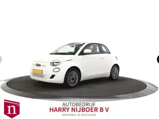 Fiat 500 Icon 42 kWh (bj 2023, automaat)
