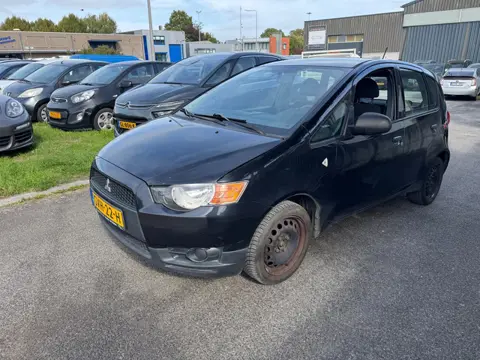 Mitsubishi Colt 1.3 Inform Airco