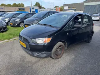 Mitsubishi Colt 1.3 Inform Airco