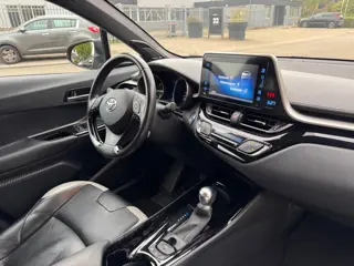 Foto 12 van Toyota C-HR 1.8 Hybrid Style Camera,Trkhaak,Led