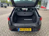Foto 24 van Seat Leon Sportstourer 1.5 eTSI FR Business Panodak,Camera,trkhaak