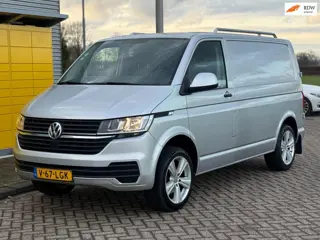 Volkswagen TRANSPORTER 2.0 TDI L1H1 150PK Automaat Highline Navi Leer PDC