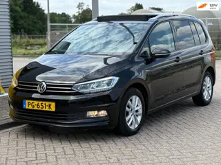 Volkswagen Touran 2.0 TDI Highline 7Persoons Panoramadak Xenon Navi Pdc