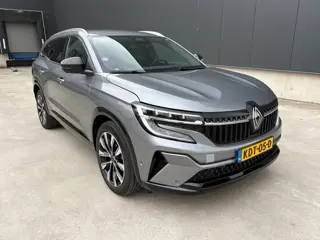 Renault ESPACE E-Tech full hybrid 200 techno 7p.