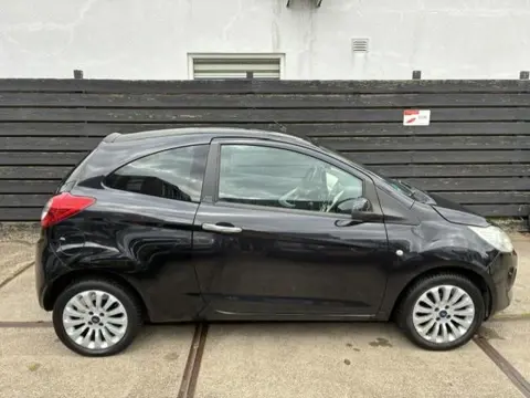 Ford Ka 1.2 Titanium AIRCO/NIEUWE APK!/NETTE AUTO!