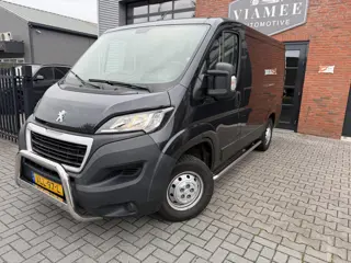 Peugeot Boxer 330 2.2 BlueHDi 120 L1H1 Premium
