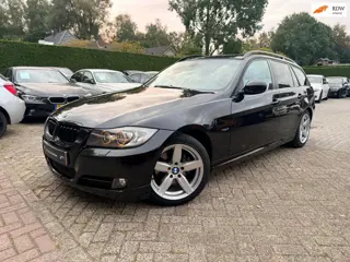 BMW 3-serie Touring 320i|Ketting vervangen|Stand kachel|Keyless|Leder|Carplay|Xenon|Cruise control|C