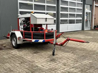 Brandweeraanhanger Waterpomp Bluswater Aansluitslangen Zuigen Motorspuitaanhanger MSA