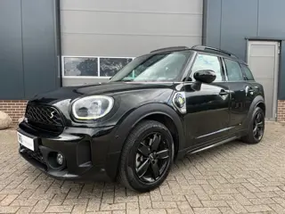 Mini Countryman 1.5 Cooper S E ALL4-Leder-Pano-H&K-Head-Up-Camera!