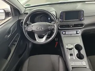 Foto 12 van Hyundai KONA EV Comfort 64 kWh 1e-Eig. & Dealer-Onderh. BOVAG-Garantie. NL-Auto.