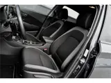 Foto 27 van Hyundai KONA 1.6 GDI HEV Comfort Carplay - Cruise - Camera