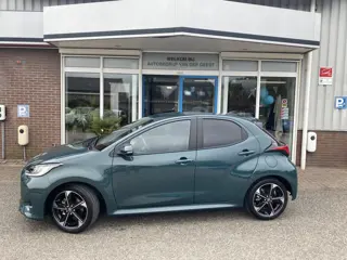Toyota Yaris 1.5 Hybrid 130 Executive (bj 2025, automaat)