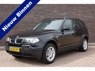 BMW X3 2.0i Introduction, navigatie, mooie en originele auto Youngtimer N.A.P
