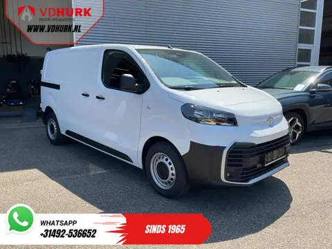 Toyota e-ProAce Worker 50 kWh 230 km WLTP Adapt.Cruise/ Snellader/ Standkachel/ Stuurverw./ Carplay/
