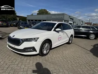 Škoda Octavia Combi 2.0 TDI Automaat | Clima | Navi | B - Belgian registation