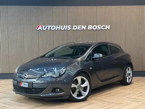 Opel Astra GTC 1.4 Turbo Sport