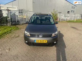 Volkswagen Touran 1.6 TDI Highline BlueMotion Panorama Dak !