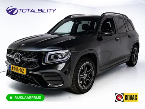 Mercedes-Benz GLB 200 AMG Line Night Pakket Panoramadak | Elec. trekhaak | Matrix Led | Elec. achter