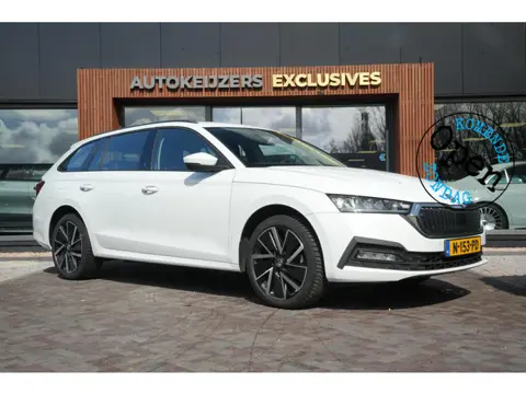 Skoda Octavia Combi 1.4 TSI iV PHEV Business Edition Adaptieve Cruise Virtual Dash Navi Trekhaak
