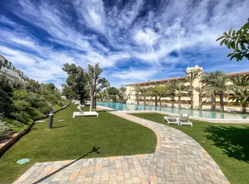 Modern appartement nabij het strand van Albir.