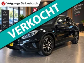 Mercedes-Benz GLA-klasse 200 Edition 1 / Panorama / Night pakket / Navigatie / PDC / LED / Cruisecon