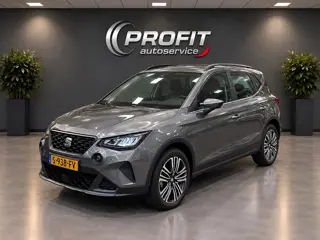 Seat Arona 1.0 TSI Style / LM Velgen / Carplay / Uitmuntende staat!