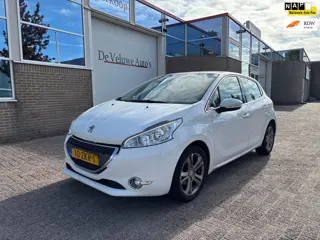 Peugeot 208 1.2 VTi Allure | Zo Mee! | APK 01-2027
