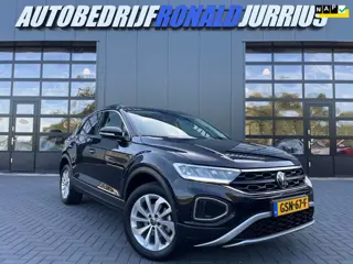 Volkswagen T-ROC 1.5 TSI Life Edition NL.Auto/Climatronic/Camera/Full Led/Carplay/Privacy Glass/1Ste