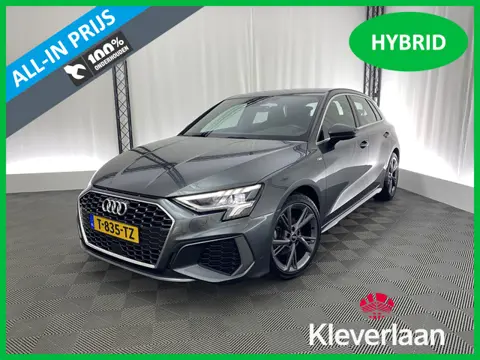Audi A3 Sportback 30 TFSI S Line | Apple carplay | 3 x S-Line | Navi | Parkeersensoren | Virtual coc