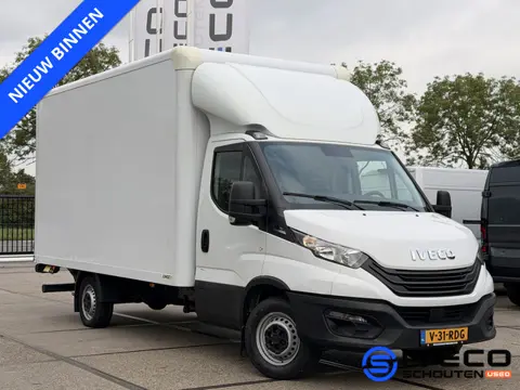 Iveco Daily 35S16 A8 2.3L 160pk | W4100 | Automaat | Laadklep 500kg | Climate Control | Camera