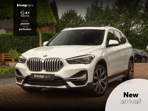 BMW X1 xDrive25i | BOMVOL!! | Uniek | Carplay|Trekhk|PearlWeiss|HUD|Zie tekst!