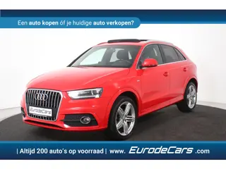 Audi Q3 1.4 TFSI S-Line *Panoramadak*2x S-line*Trekhaak*