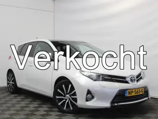 Toyota Auris 1.8 Hybrid Executive CLIMATE | CAMERA | NAVI | LMV17 | CRUISE | AFNBTREKHAAK | PANODAK 