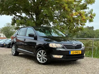 Skoda Rapid Spaceback 1.2 TSI Automaat | 1e eigenaar | Navi + Clima + Cruise nu €7.975,-!!