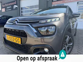 Citroen C3 1.2 PureTech Feel 5 drs en parkeersensoren en bluetooth telefoon / media en airco en crui