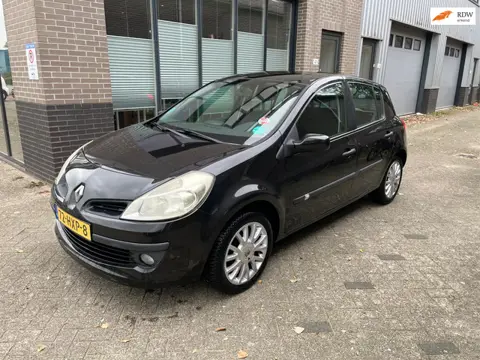 Renault Clio 1.2-16V Collection! Airco! Boekjes! NW APK!