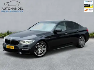 BMW 5-serie 530i High Executive M-pakket sfeerverlichting zwarte hemel