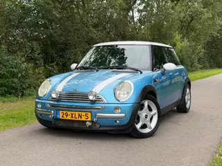 Mini 3-Deurs 1.6 Cooper Chili | Airco + Radio Nu € 1.450,-!!!