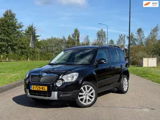 Skoda Yeti 1.2 TSI Elegance Automaat, Trekhaak, Cruise