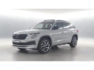 Škoda Kodiaq 1.5 TSI 150pk Sportline Business DSG / Panoramadak / Stoelverwarming / Camera / Elek. v