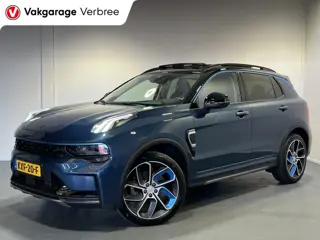 Lynk & Co 01 1.5 | Navigatie/Android/Apple Carplay | LM Velgen 20" | Rondomzichtcamera | Panoramadak