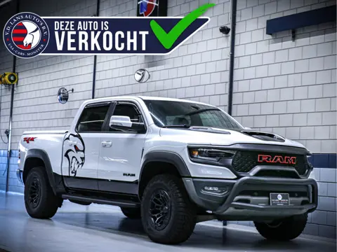Dodge Ram 1500 TRX | 6.2L V8 Supercharged | 4x4 Crew Cab | Carbon | Panorama
