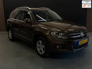 Volkswagen Tiguan 1.4 TSI Sport&Style Trekhaak Camera Stoelverwarming