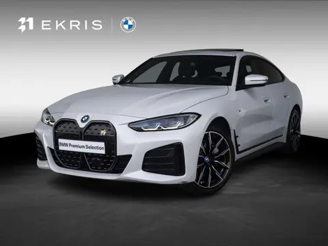 BMW i4 eDrive35 70 kWh | M Sport Pakket | Schuif/Kantel Dak | Active Cruise | Trekhaak