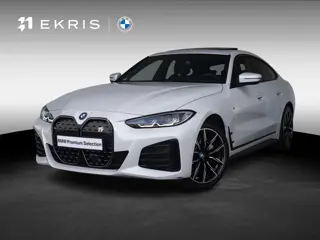 BMW i4 eDrive35 70 kWh | M Sport Pakket | Schuif/Kantel Dak | Active Cruise | Trekhaak